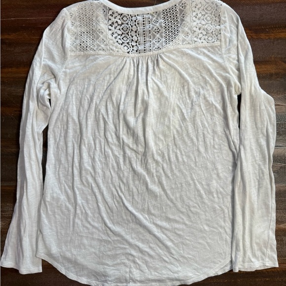 Lucky Brand White Lace Detail Long Sleeve Top – Women’s Large- NWOT - Picture 3 of 3